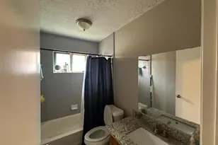 10921 Pecan Dr, La Porte, TX 77571 - Photo 10