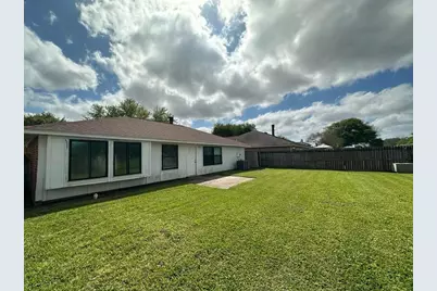 10921 Pecan Drive, La Porte, TX 77571 - Photo 16