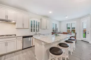 2714 Ahnya Ln, League City, TX 77573 - Photo 10