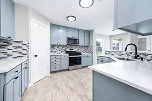 6701 Hidden Colony Ln, League City, TX 77539 - Photo 2