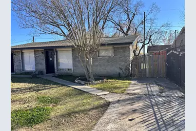 7610 Red Robin Lane, Houston, TX 77075 - Photo 6