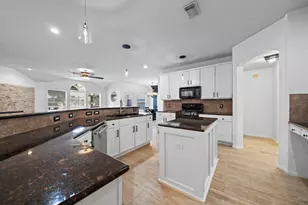 27218 Kendal Ridge Ln, Cypress, TX 77433 - Photo 8