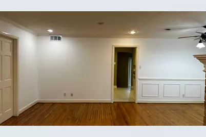 3323 Cloverdale Street, Houston, TX 77025 - Photo 4