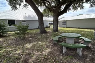 7618 Meiners Rd, Ledbetter, TX 78946 - Photo 36