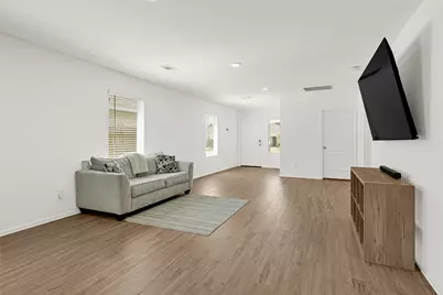 13765 Kit Run, Splendora, TX 77372 - Photo 8