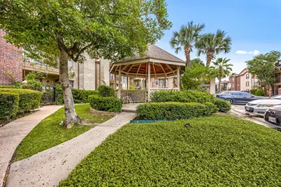 2121 Hepburn Street #710, Houston, TX 77054 - Photo 32