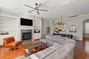 607 Leverkuhn St, Houston, TX 77007 - Photo 2