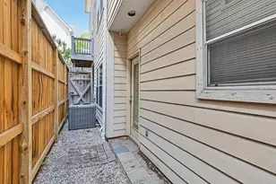 607 Leverkuhn St, Houston, TX 77007 - Photo 20