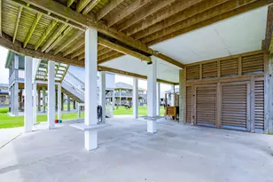 143 Ocean View Dr, Crystal Beach, TX 77650 - Photo 32