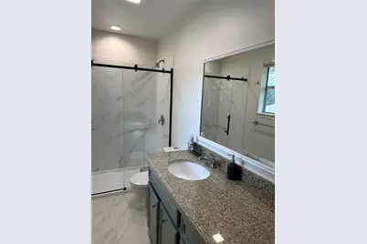 6507 Morningside Drive #Upstairs, Houston, TX 77030 - Photo 6