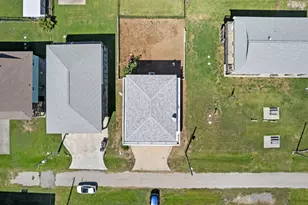 2117 2nd St, Port Bolivar, TX 77650 - Photo 26