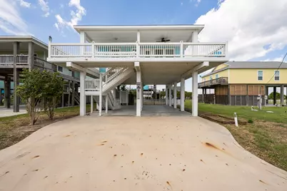 2117 Second Street, Port Bolivar, TX 77650 - Photo 2