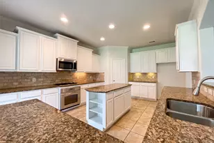 17118 Jetton Park Ln, Humble, TX 77346 - Photo 2