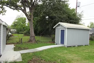 3923 Cosby St, Houston, TX 77021 - Photo 8