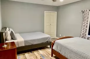 1114 Bayou Cir, Galveston, TX 77551 - Photo 18