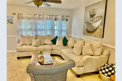 1114 Bayou Circle, Galveston, TX 77551 - Photo 4