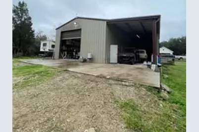 4046 Kurtz, Sealy, TX 77474 - Photo 14