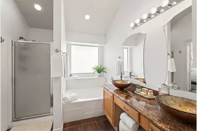 2217 Valley View Crossing, Conroe, TX 77304 - Photo 6