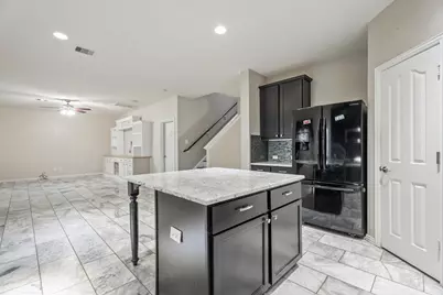 6605 Fallen Breeze Lane, Dickinson, TX 77539 - Photo 14