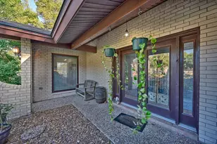 1015 N Fowlkes St, Sealy, TX 77474 - Photo 14