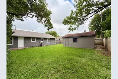3009 Robinson Boulevard, Texas City, TX 77590 - Photo 22