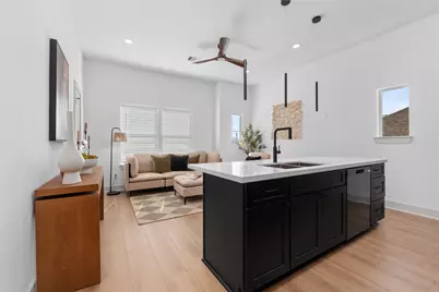 9819 Turnbow #A-B, Houston, TX 77029 - Photo 10
