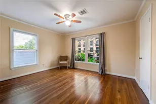 1932 W Bell St, Houston, TX 77019 - Photo 2