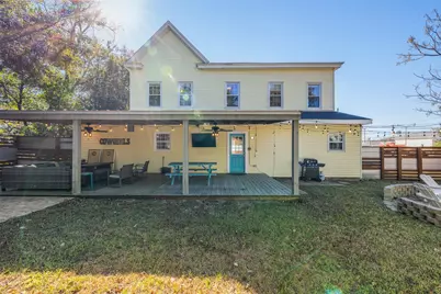 407 E Alamo Street, Brenham, TX 77833 - Photo 24