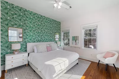 407 E Alamo Street, Brenham, TX 77833 - Photo 18