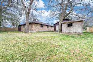 1431 County Rd 934, Sweeny, TX 77480 - Photo 20
