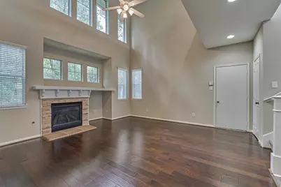 83 Woodlily Place Place, The Woodlands, TX 77382 - Photo 6