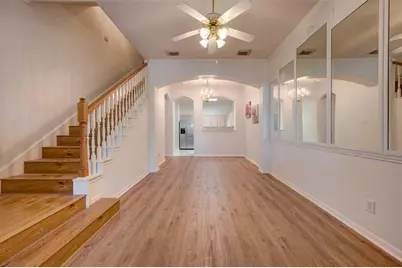 2710 Grants Lake Boulevard #T5, Sugar Land, TX 77479 - Photo 2