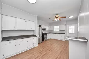 6 Jenkins St, Houston, TX 77003 - Photo 24