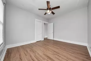 6 Jenkins St, Houston, TX 77003 - Photo 36