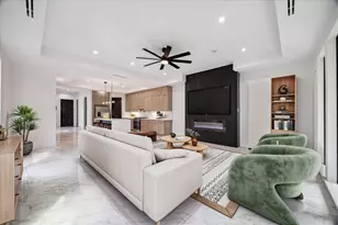 4710 Sharon St, Houston, TX 77020 - Photo 6