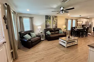 9914 Cliffside Ridge Dr, Baytown, TX 77521 - Photo 4