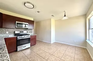 13706 Audra Ln, Houston, TX 77083 - Photo 6