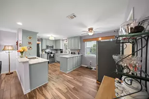10710 Idlebrook Dr, Houston, TX 77070 - Photo 12