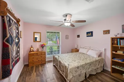 10710 Idlebrook Drive, Houston, TX 77070 - Photo 16