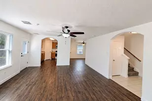 2019 Briar Grove Dr, Conroe, TX 77301 - Photo 12