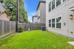 10607 Centre Forest Dr, Houston, TX 77043 - Photo 40