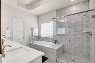 10607 Centre Forest Drive, Houston, TX 77043 - Photo 22