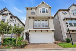 10607 Centre Forest Dr, Houston, TX 77043 - Photo 2
