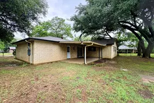 405 Rose Marie Blvd, Hearne, TX 77859 - Photo 20