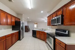 5339 Garnetfield Ln, Katy, TX 77494 - Photo 8