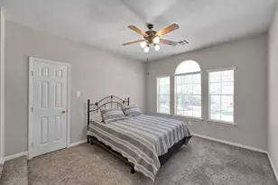 42 E Knightsbridge Dr, The Woodlands, TX 77385 - Photo 26