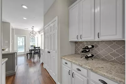 42 E Knightsbridge Drive, The Woodlands, TX 77385 - Photo 6