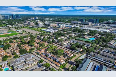 1059 Country Place Dr Drive #1059, Houston, TX 77079 - Photo 46