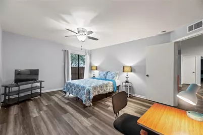 8525 Hearth Drive #21, Houston, TX 77054 - Photo 14