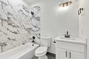 8707 Westcott Rd, Houston, TX 77016 - Photo 30